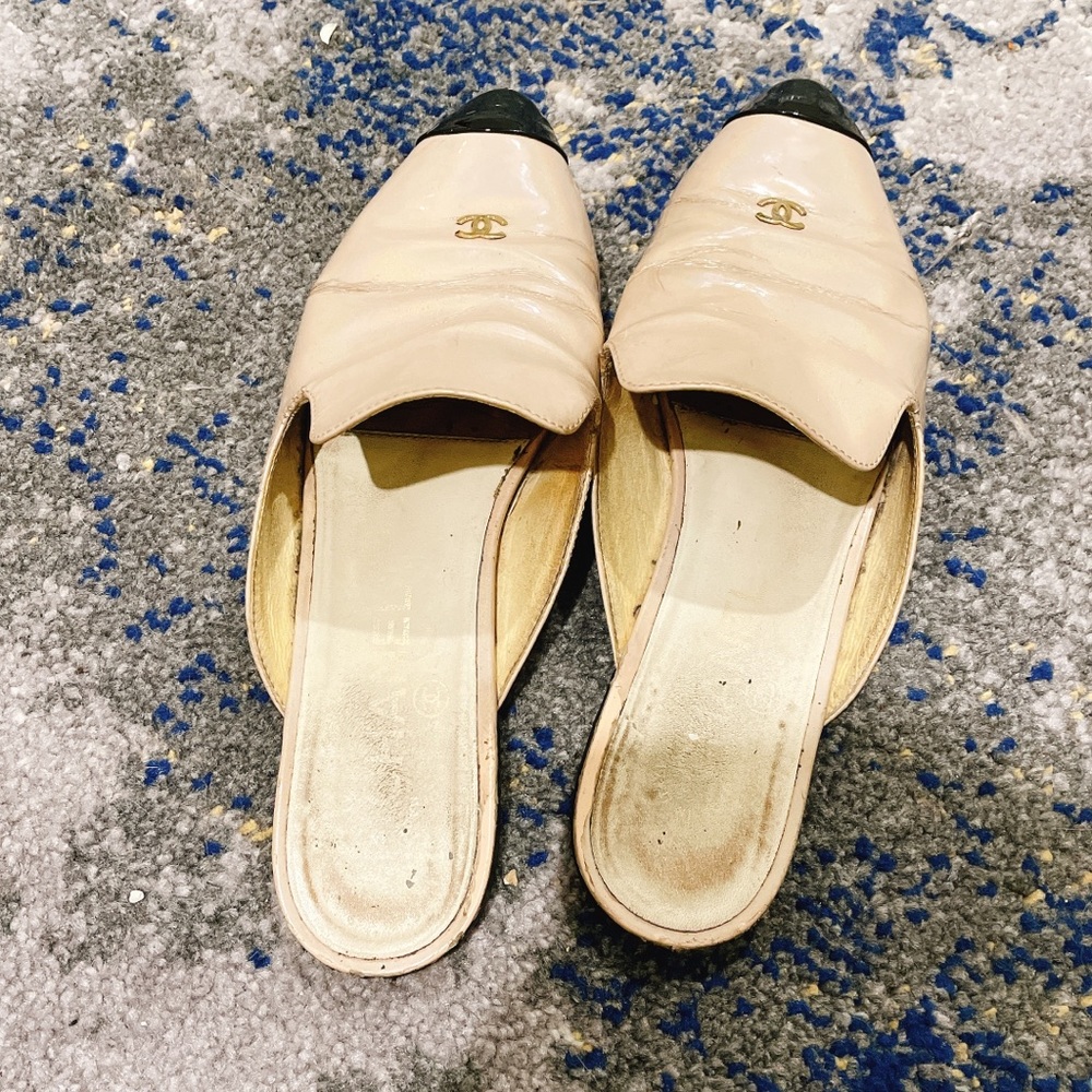 Chanel leather mule